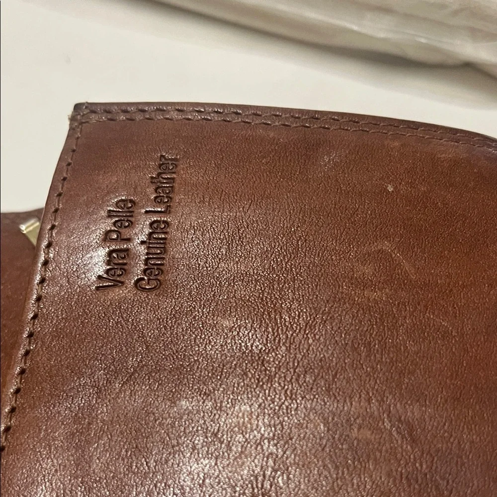 I MEDICI GENUINE LEATHER WALLET